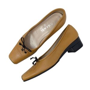 Chanel Vintage Square Toe Ballet Pump CC Logo Beige Black Bow 90s Y2K 8.5 | 9